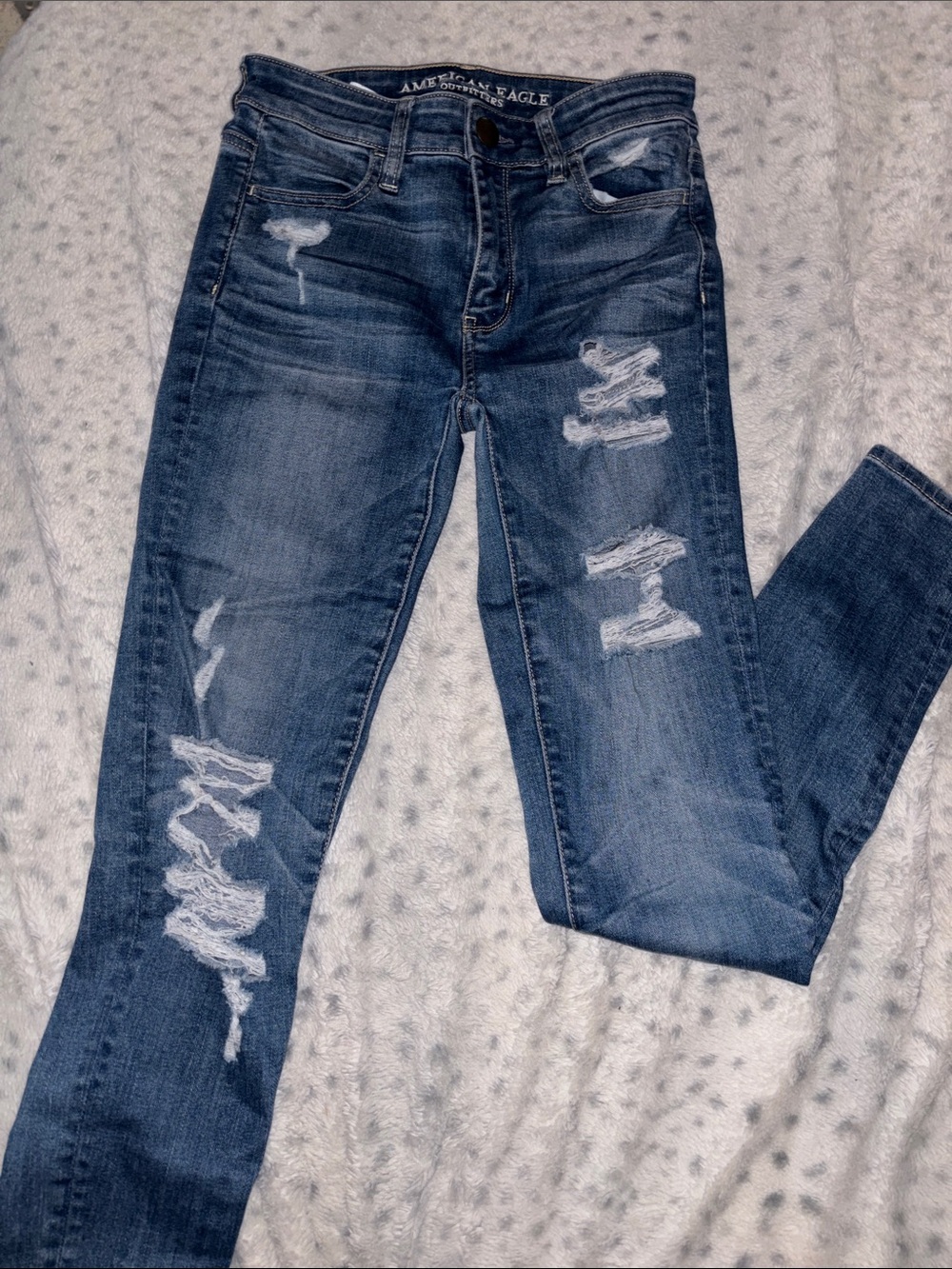 American Eagle Outfitters Blue Distressed Skinny Jeans